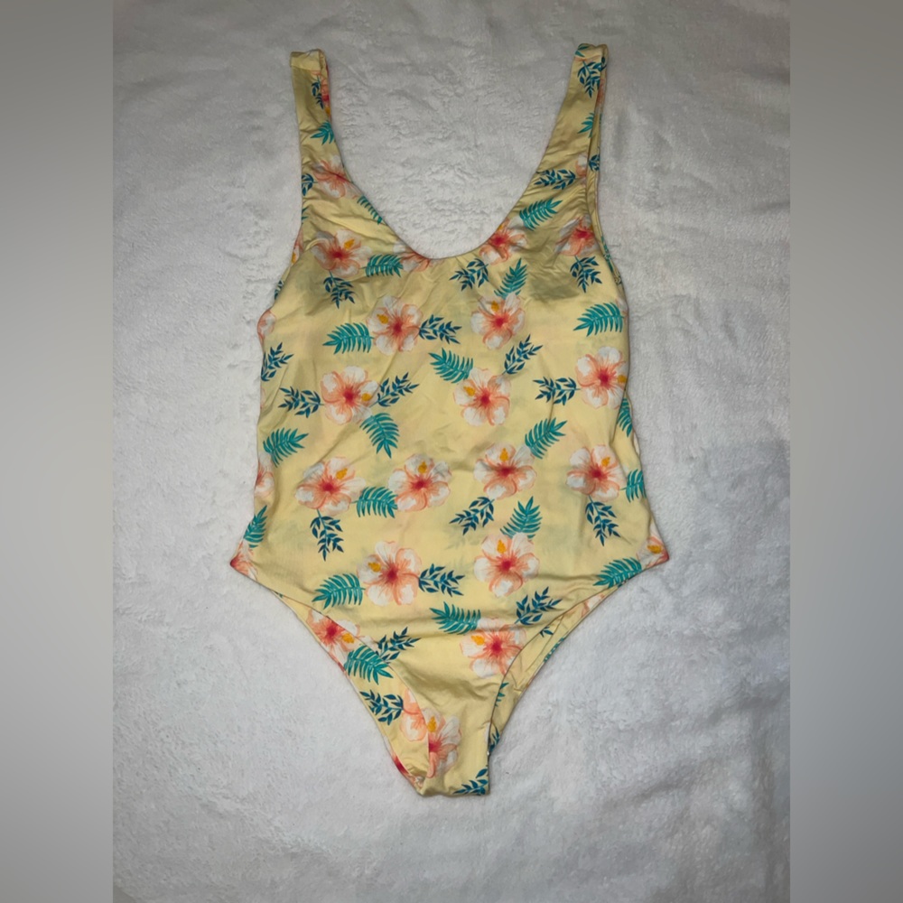 MAI UNDERWEAR ONE PIECE BIKINI